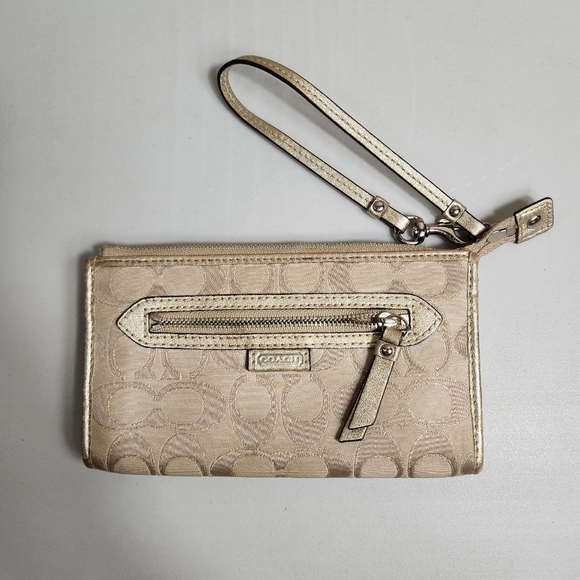 Coach Womens Signature Beige Canvas/Leather Wristlet/Clutch - Picture 2 of 16